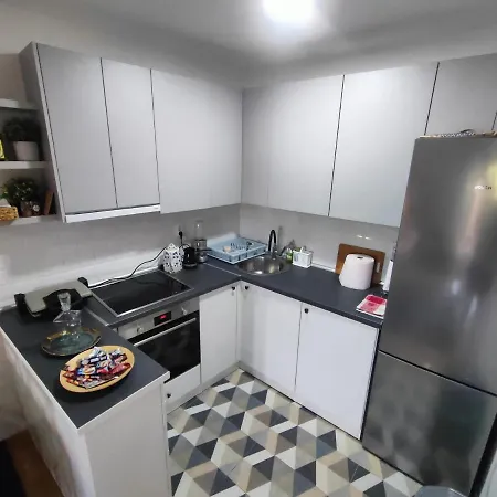 Svetozar Apartment *